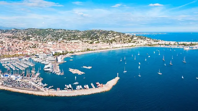 Edmiston yachts at the Cannes Yachting Festival 2022